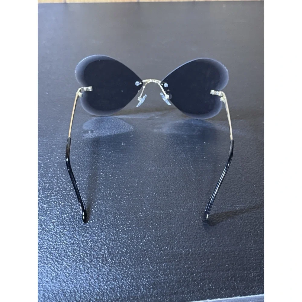 Womens Heart Sunglasses Rimless Tinted Transparent NEW